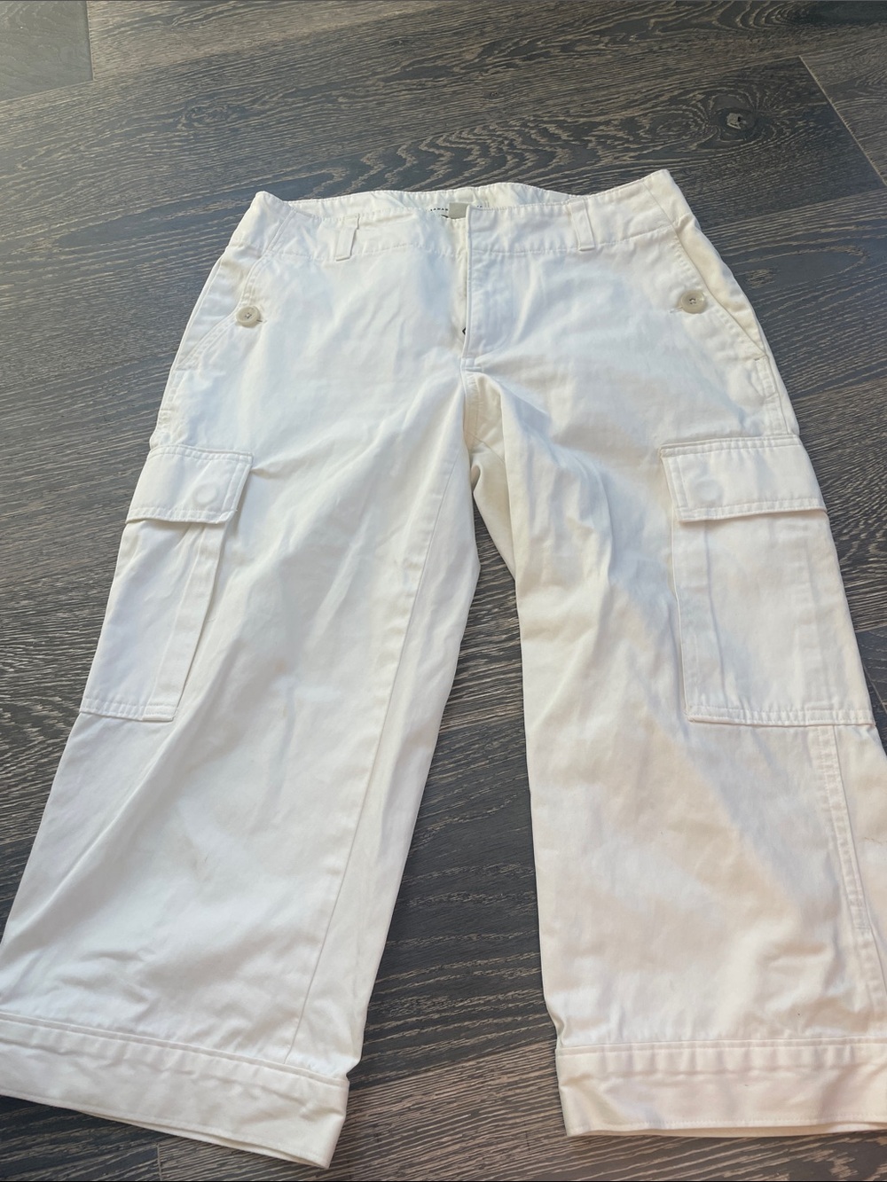 Banana Republic White Cargo Capri Pants